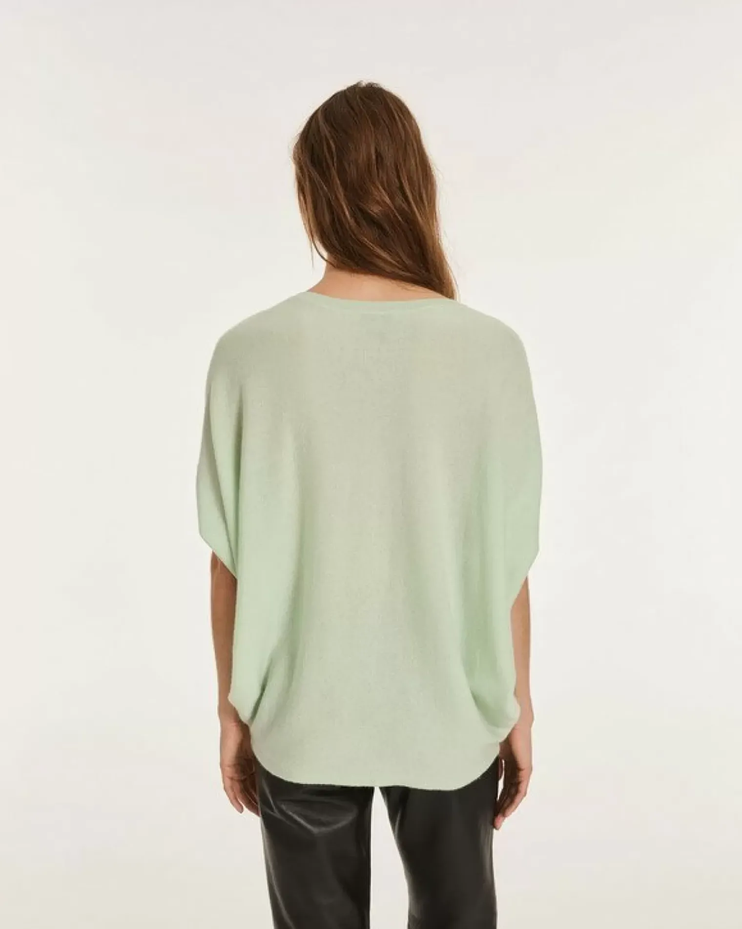 Kujten Sweaters & Sweatshirts>Sleeveless Oversized Woman V-Neck Cashmere Sweater Jade