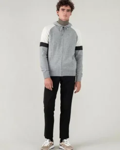 Kujten Jackets & Vests><noscript><img width=