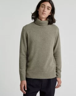 Kujten Sweaters & Sweatshirts><noscript><img width=