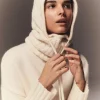 Kujten Hats & Headbands>Twisted Cashmere Hood, 8-Threads Blanc