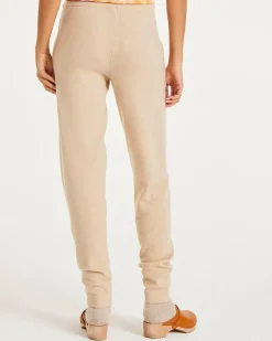 Kujten Joggings & Leggings><noscript><img width=