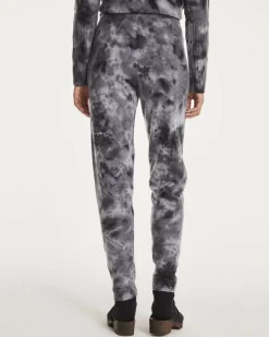 Kujten Joggings & Leggings><noscript><img width=