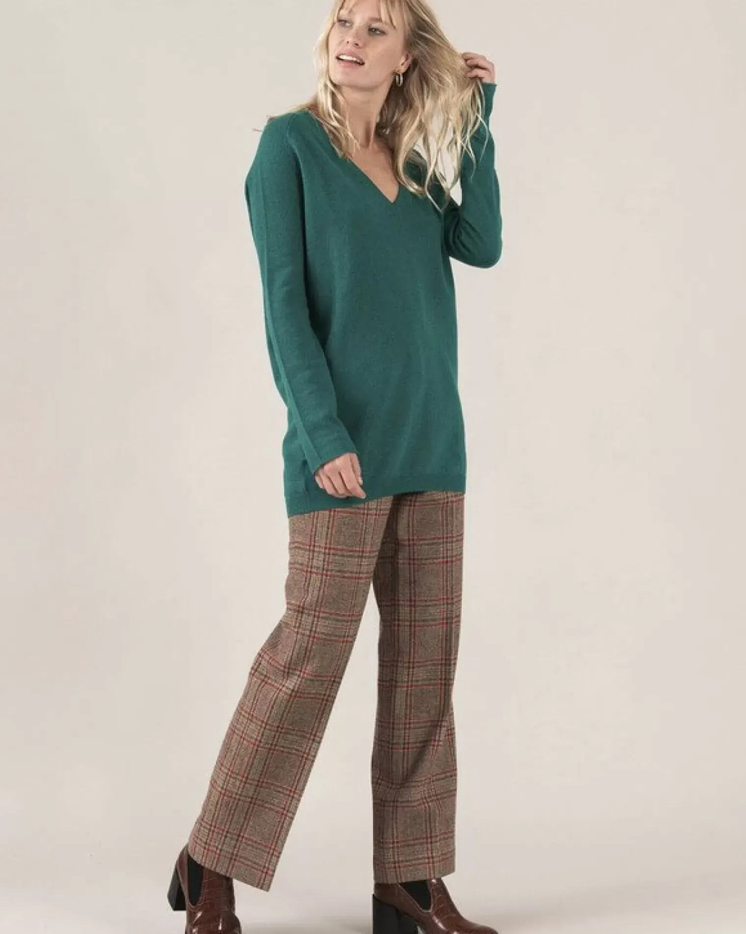 Kujten Sweaters & Sweatshirts>Women Boyfriend V-Neck Cashmere Sweater Vert Menthe