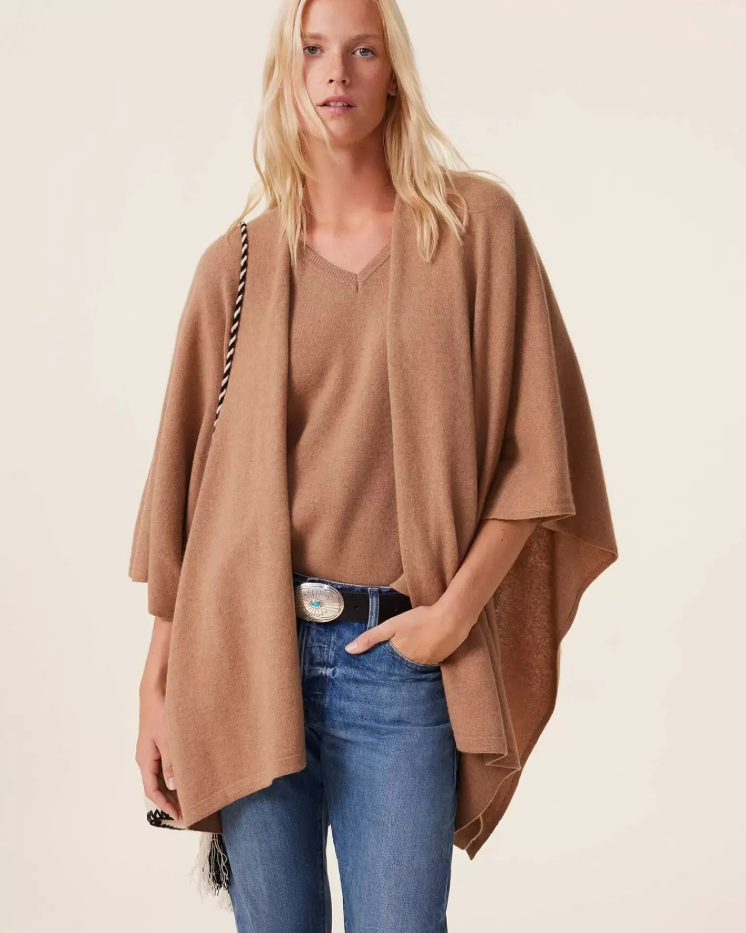 Kujten Capes & Ponchos>Women Cashmere Cape, 2-Threads Camelo
