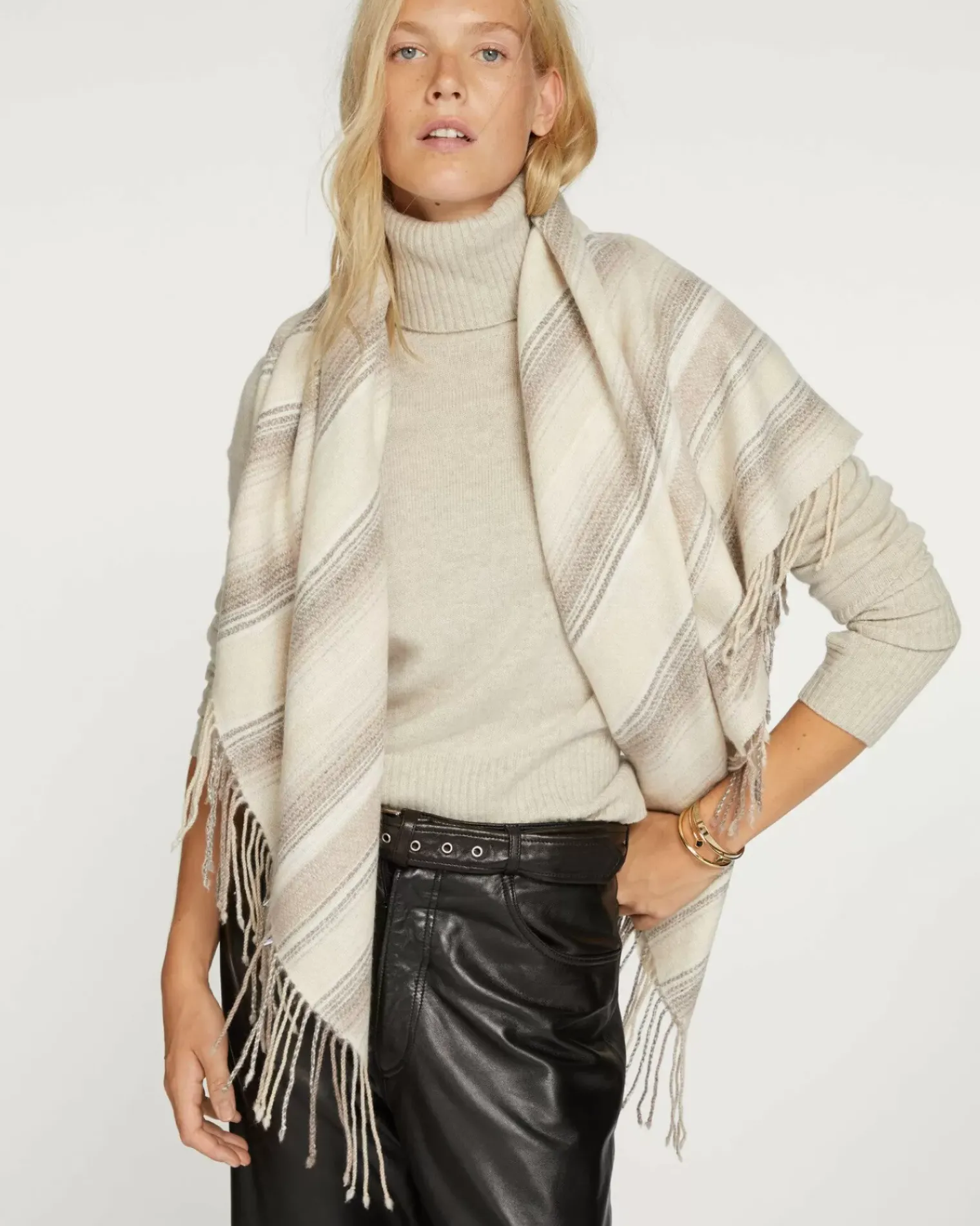 Kujten Sweaters & Sweatshirts>Women Cashmere Mitten Sleeves Sweater Avoine