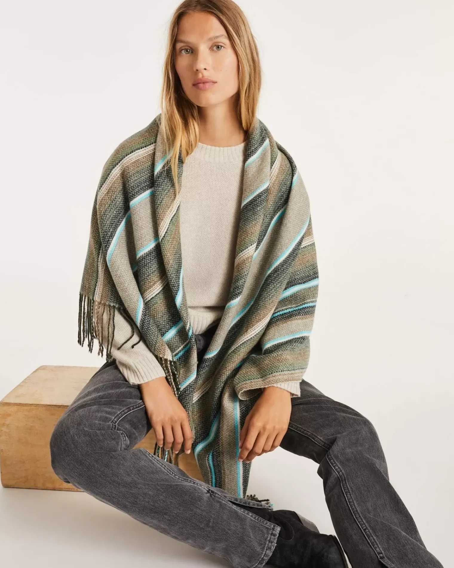 Kujten Sweaters & Sweatshirts>Women Cashmere Round Neck Sweater Avoine
