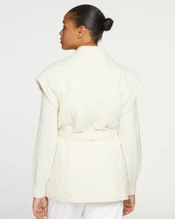 Kujten Jackets & Vests><noscript><img width=