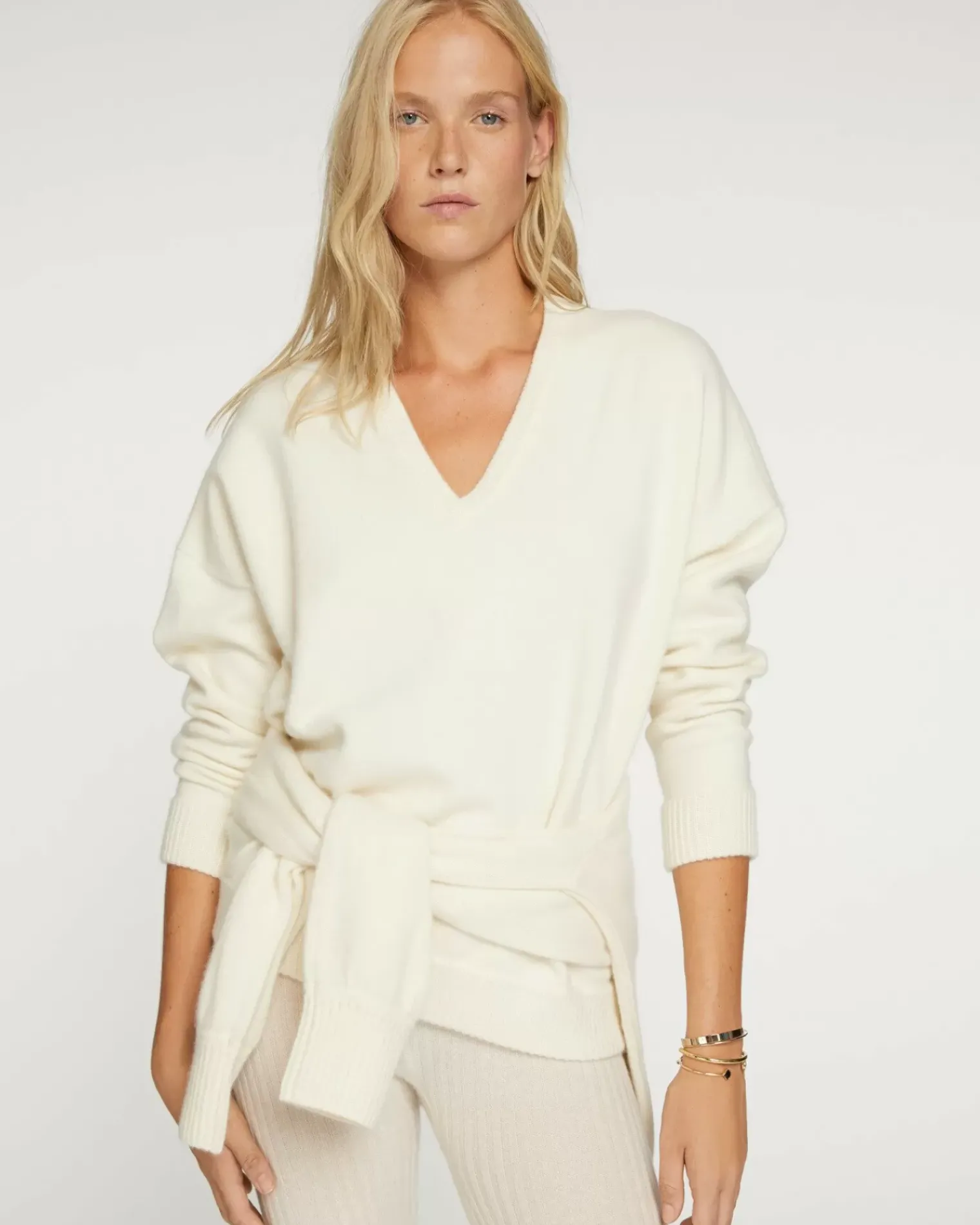 Kujten Sweaters & Sweatshirts>Women Oversized V-Neck Cashmere Sweater Blanc