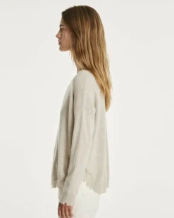 Kujten Sweaters & Sweatshirts><noscript><img width=