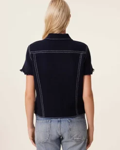 Kujten Jackets & Vests><noscript><img width=