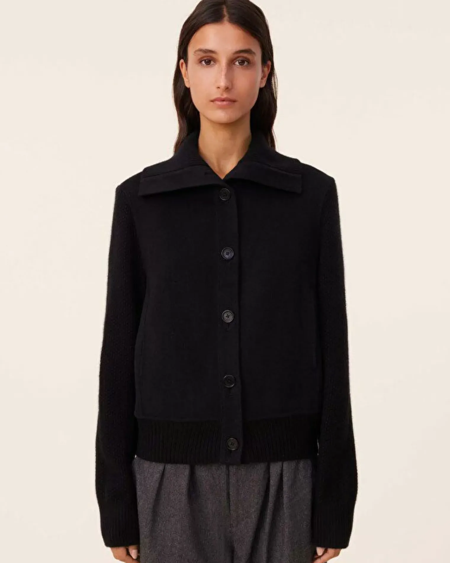 Kujten Jackets & Vests>Woven Cashmere Jacket Knitted Sleeves Noir