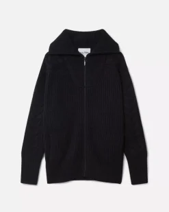 Kujten Jackets & Vests><noscript><img width=