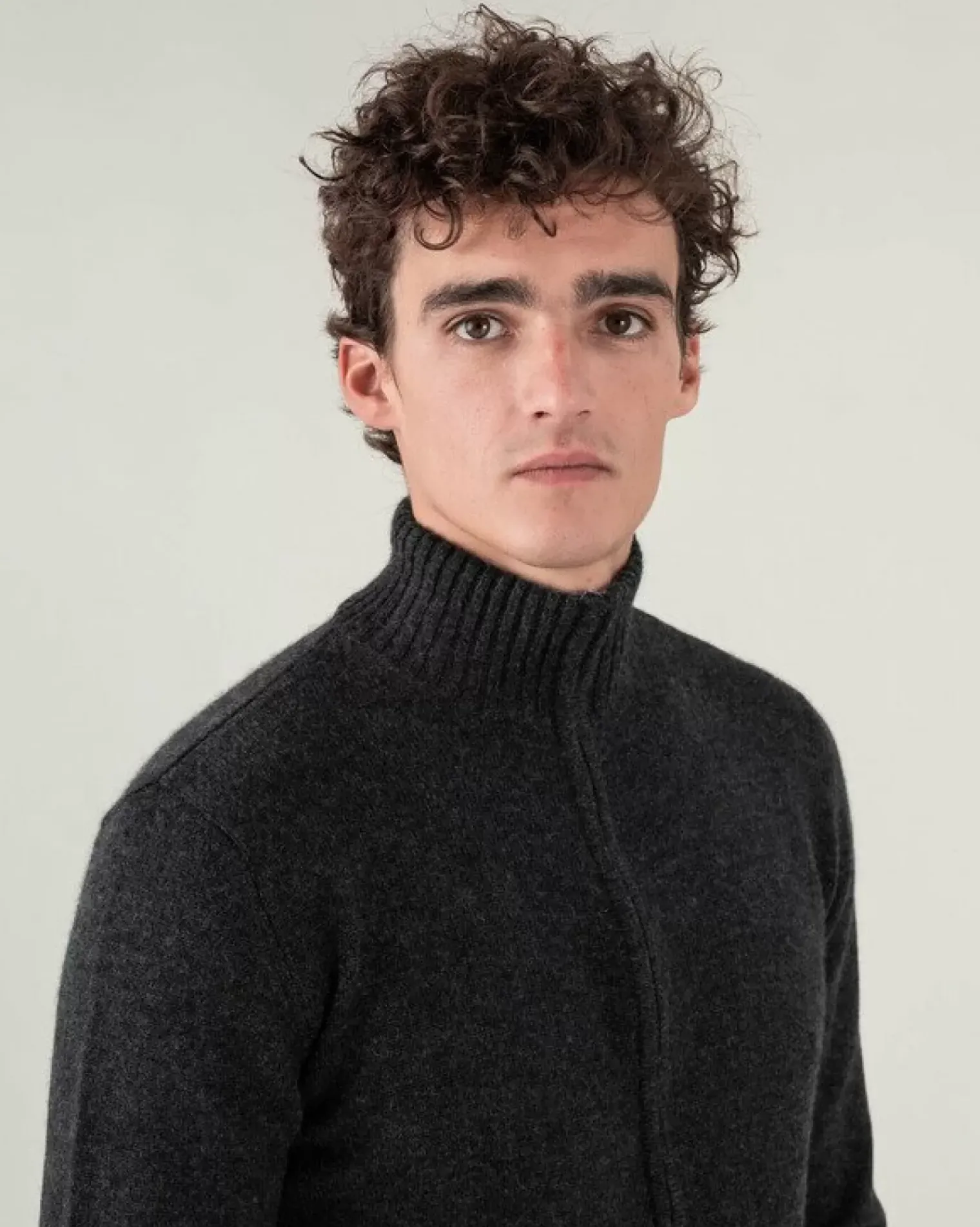 Kujten Jackets & Vests>Zipped Trucker Collar Man Cashmere Vest Gris Anthracite
